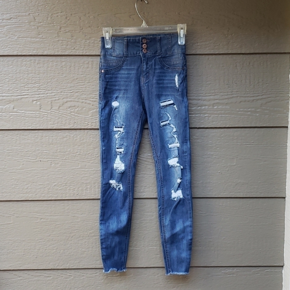 NO Boundaries high rise sculpted skinny destructed